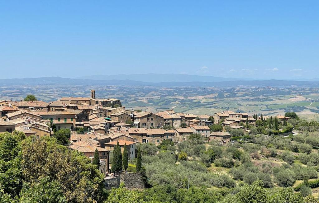 Вилла Casa Maria - Dimora Di Charme Монтальчино Экстерьер фото